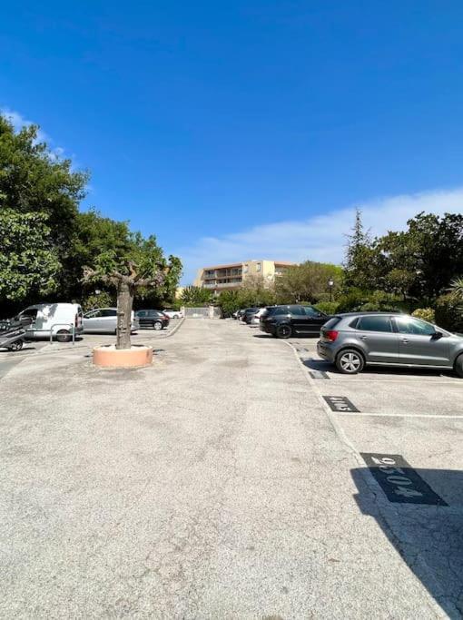 Appartement Avec Jardin Au Coeur De Saint-Tropez. Dış mekan fotoğraf